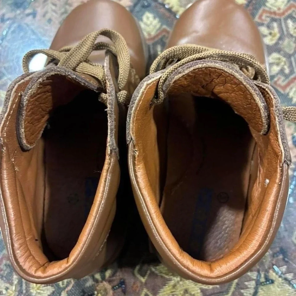 Tan leather ankle boots with laces Mexico size 17 1/2 leather shoes for kids.